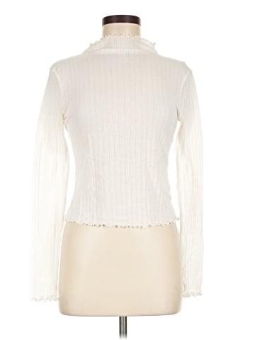 BP. Long Sleeve Top (view 1)
