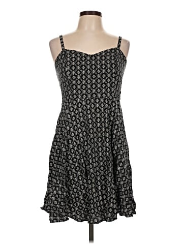 Old Navy Casual Dress (view 1)