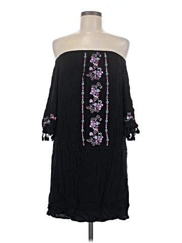 Xhilaration Cocktail Dress (view 1)