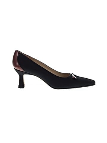 Etienne Aigner Heels (view 1)