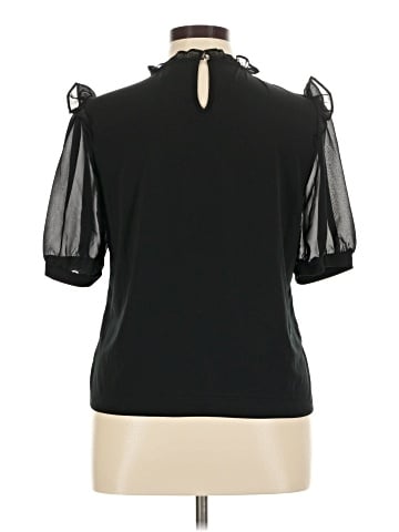 Cable & Gauge Short Sleeve Top (view 2)