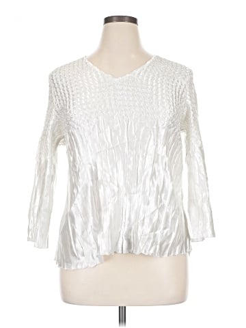 Essentials by Milano 3/4 Sleeve Top (view 1)