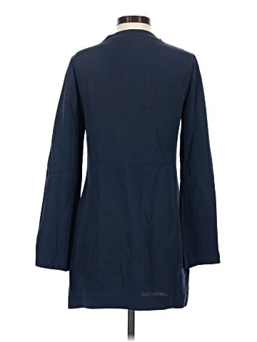 Elizabeth and James Kimono (view 2)