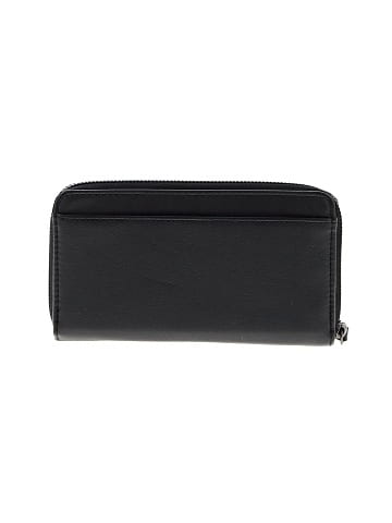 Unbranded Wallet (view 2)