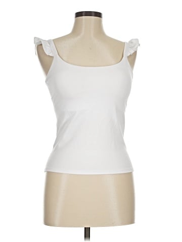 Yogalicious Sleeveless Top (view 1)