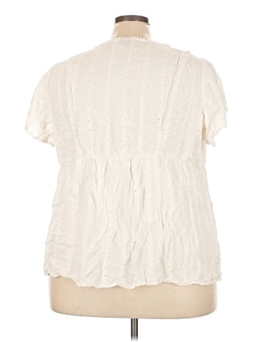 Torrid Short Sleeve Blouse (view 2)