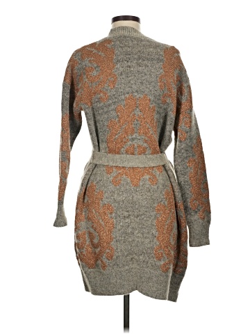 Lovestitch Cardigan (view 2)