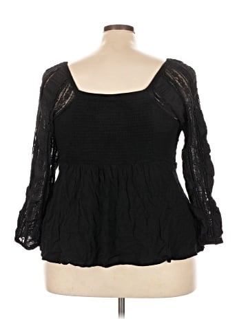 Torrid 3/4 Sleeve T-Shirt (view 2)