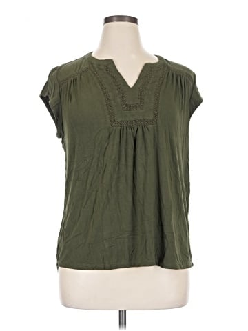 Daniel Rainn Sleeveless T-Shirt (view 1)