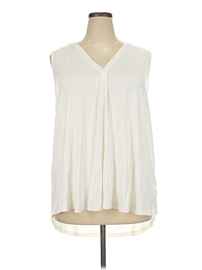 Pre-owned Modcloth Sleeveless T-shirt In Ivory
