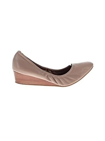 Susina Wedges (view 1)