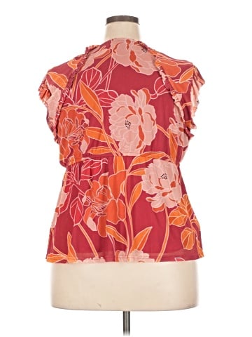 DR2 Short Sleeve Top (view 2)