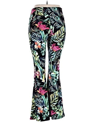No Boundaries Casual Pants (view 2)
