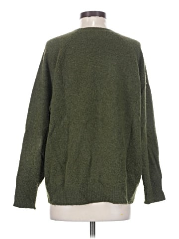 Old Navy Pullover Sweater (view 2)