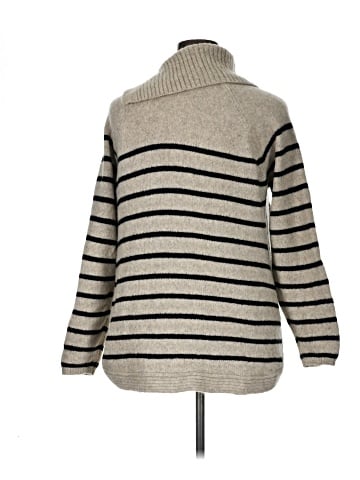 Croft & Barrow Pullover Sweater (view 2)