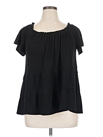 Max Studio Short Sleeve T-Shirt (view 1)