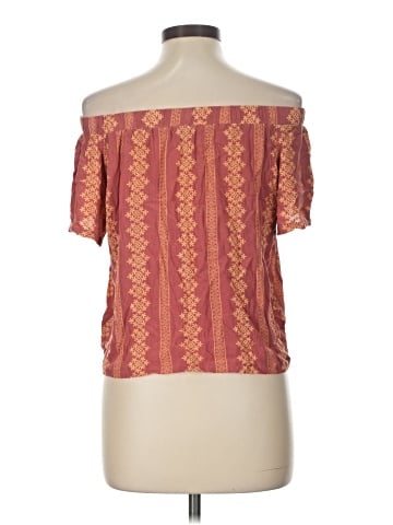 Simply Noelle Short Sleeve Blouse (view 2)