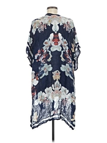 Lovestitch Kimono (view 2)
