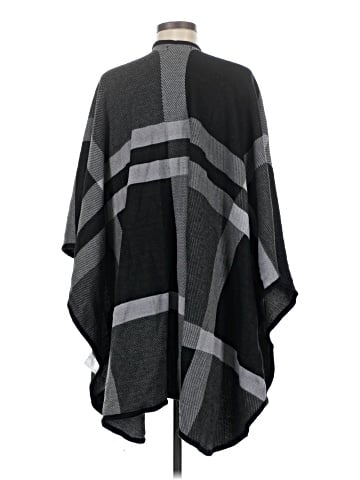 Ariat Poncho (view 2)