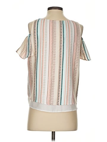 Bisou Bisou Short Sleeve Blouse (view 2)