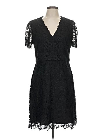 White House Black Market Cocktail Dress (view 1)