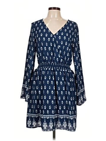 Xhilaration Casual Dress (view 1)