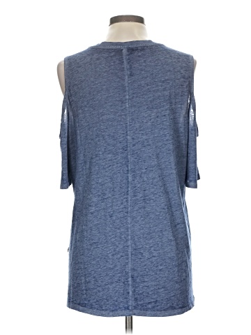 Seven7 Sleeveless T-Shirt (view 2)