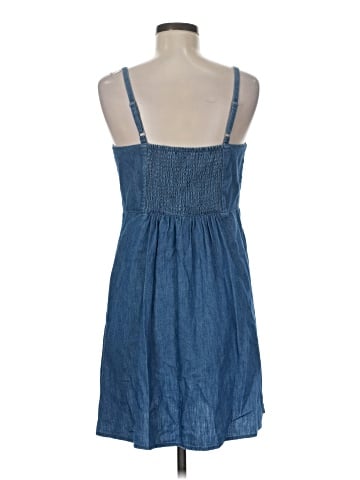 Old Navy Casual Dress (view 2)