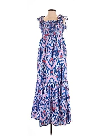 Crown & Ivy Casual Dress (view 1)