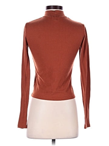 Derek Heart Long Sleeve Top (view 2)