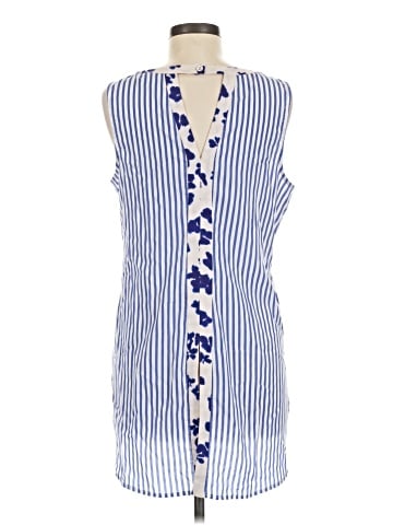 CAbi Sleeveless T-Shirt (view 2)
