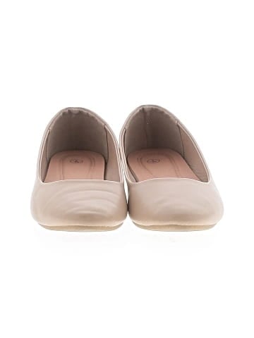 Unbranded Flats (view 2)
