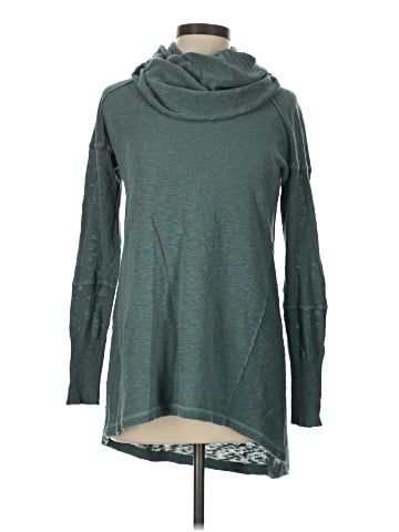 Ruby Moon Long Sleeve Turtleneck (view 1)
