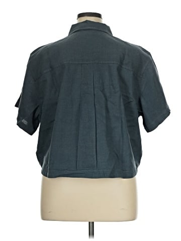 Athleta Short Sleeve Button-Down Shirt (view 2)