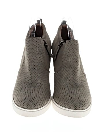 Susina Wedges (view 2)