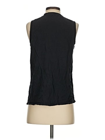 Fabletics Sleeveless T-Shirt (view 2)