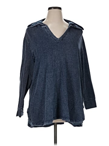 Jones & Co Poncho (view 1)