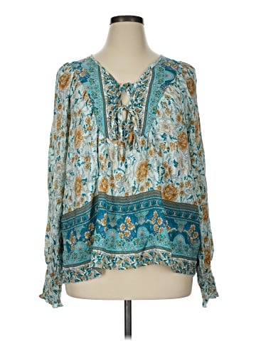 Shein Curve 3/4 Sleeve Blouse (view 1)