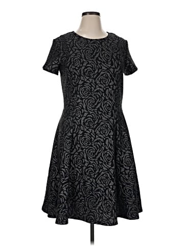 Signature by Robbie Bee Casual Dress (view 1)