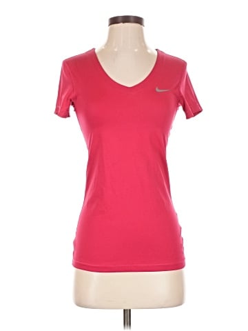 Nike Short Sleeve Top (view 1)