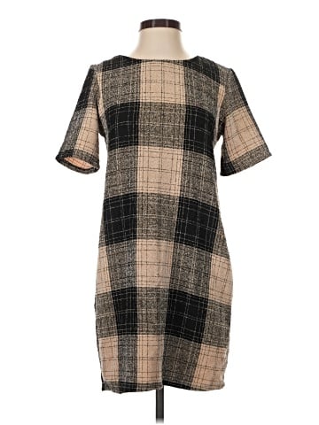 Boohoo Casual Dress (view 1)