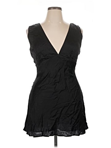 Bardot Cocktail Dress (view 1)