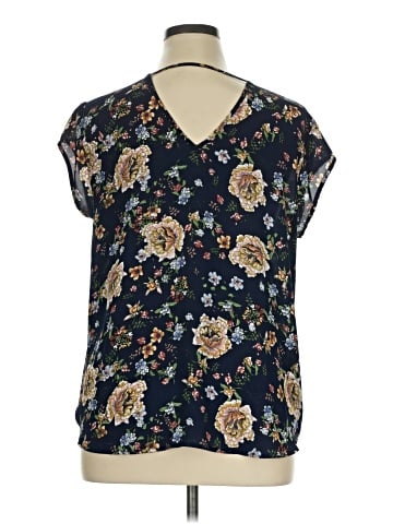 Halogen Short Sleeve Blouse (view 2)