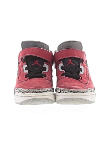 Air Jordan Sneakers (view 2)