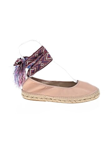 Unbranded Flats (view 1)