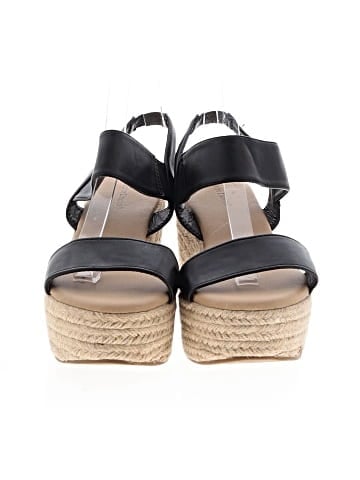 Pierre Dumas Wedges (view 2)