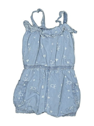 Calvin Klein Short Sleeve Outfit (view 2)