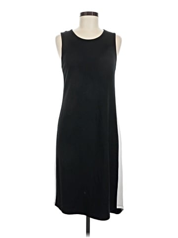 Mossimo Casual Dress (view 1)