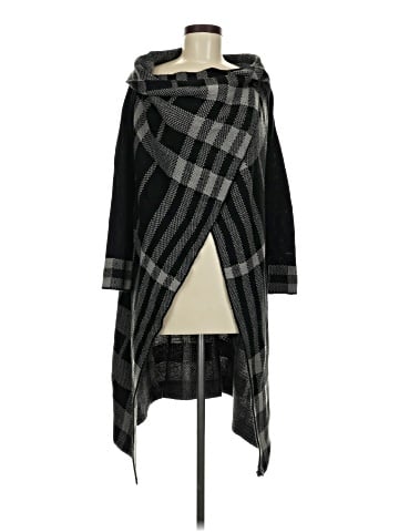 Venus Poncho (view 1)