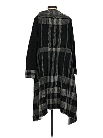 Venus Poncho (view 2)